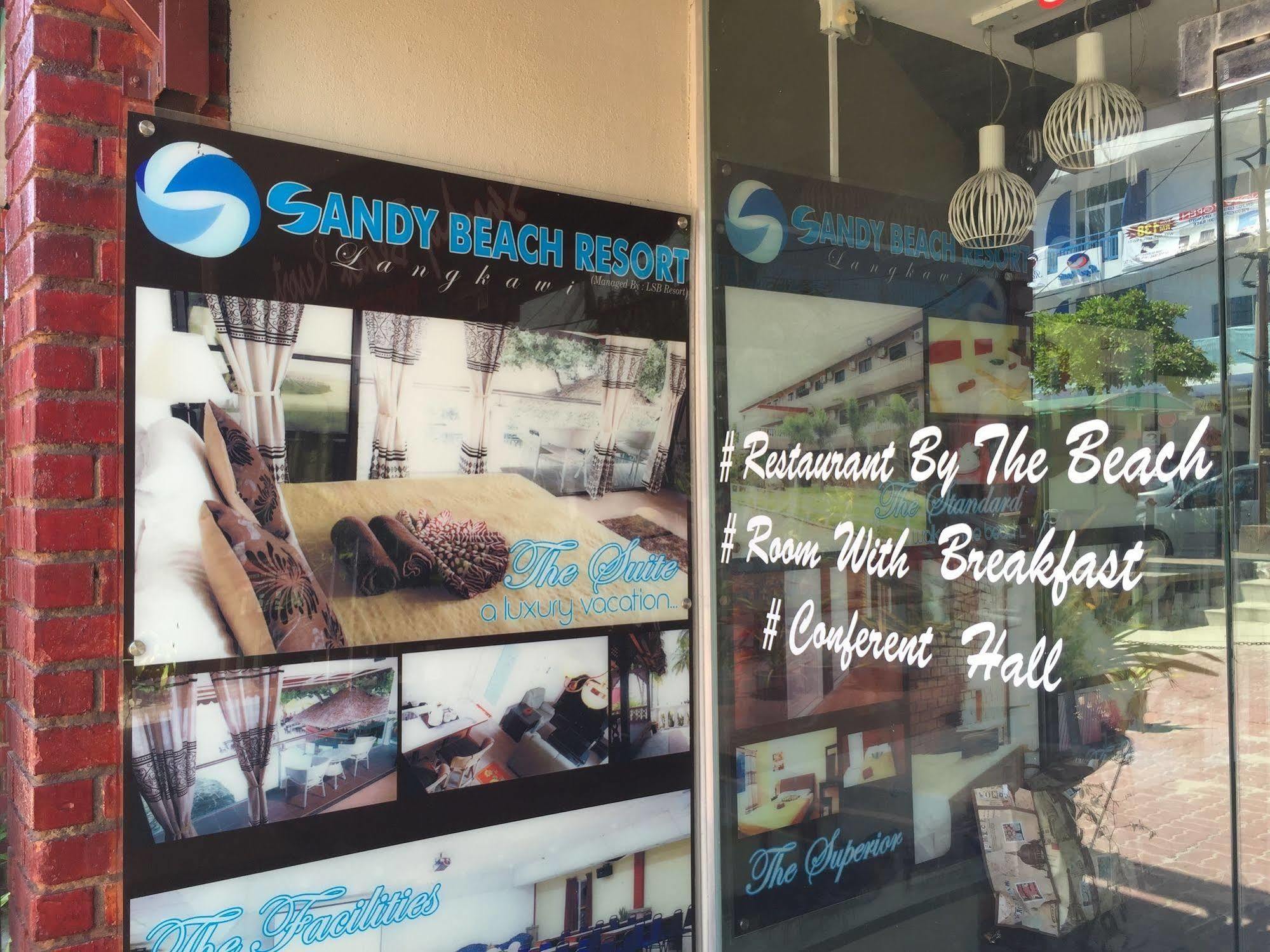 Sandy Beach Resort By Casa Loma Пантай-Сенанг Экстерьер фото
