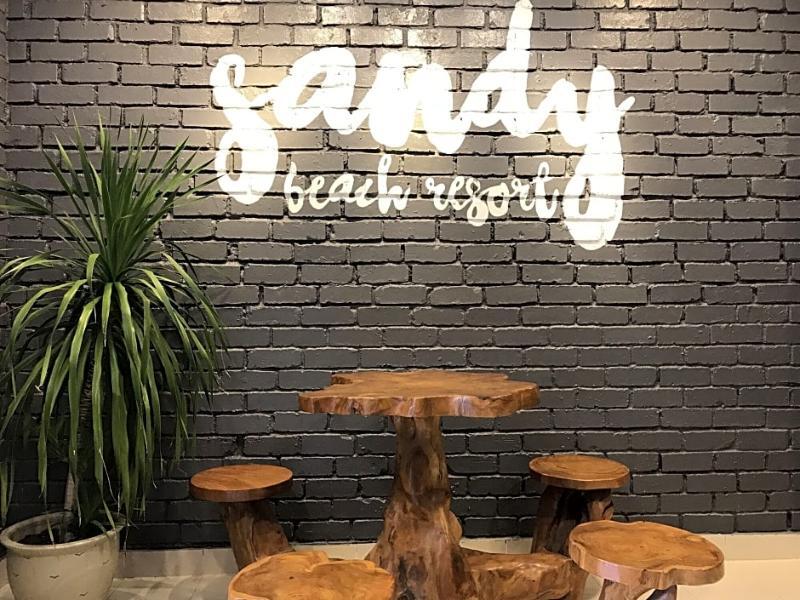 Sandy Beach Resort By Casa Loma Пантай-Сенанг Экстерьер фото